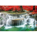 Kit diamond painting cascade émeraude érables rouges 30 par 40cm. Diamants ronds