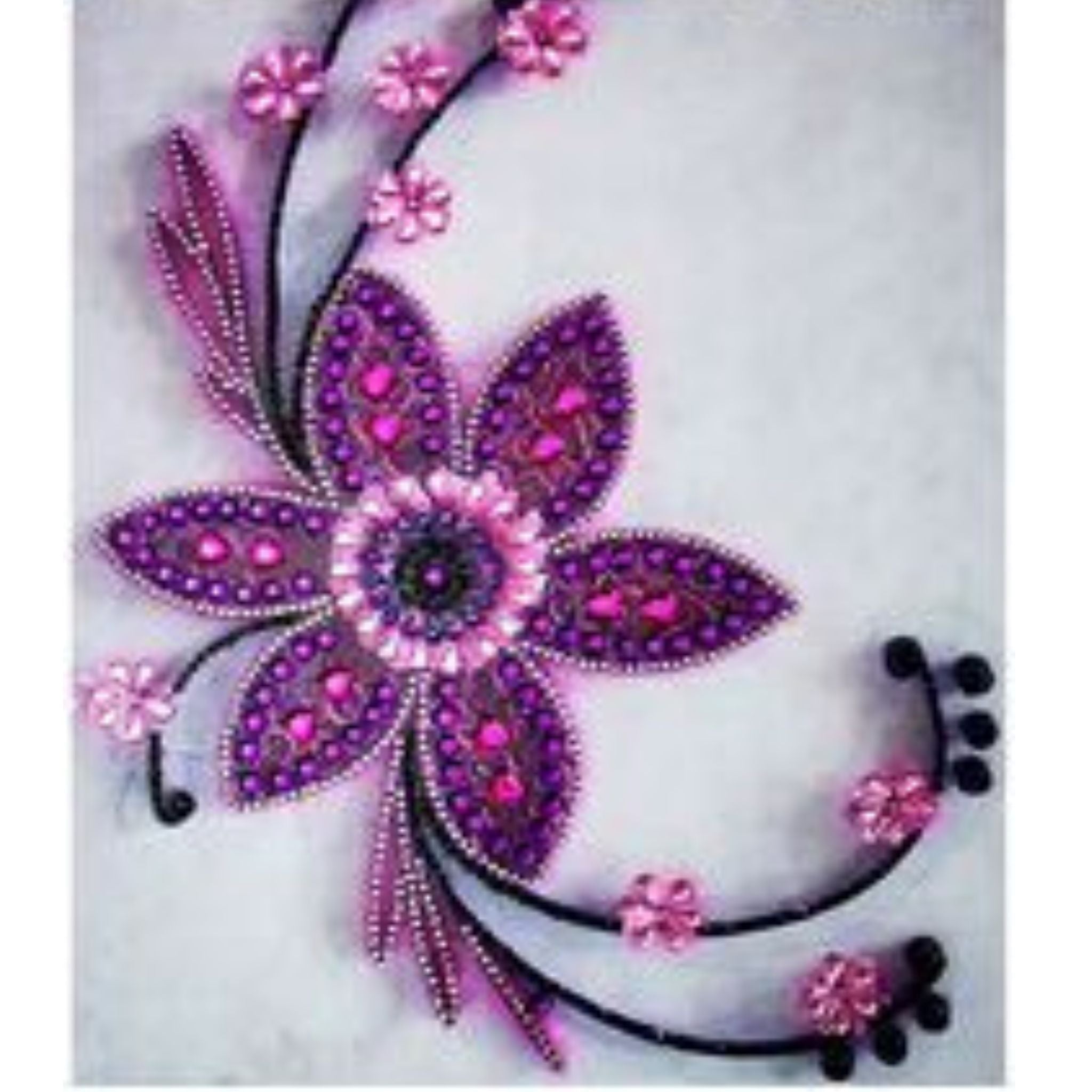 Kit diamond painting fleur violette élégante 30 par 40cm. Formes mixées