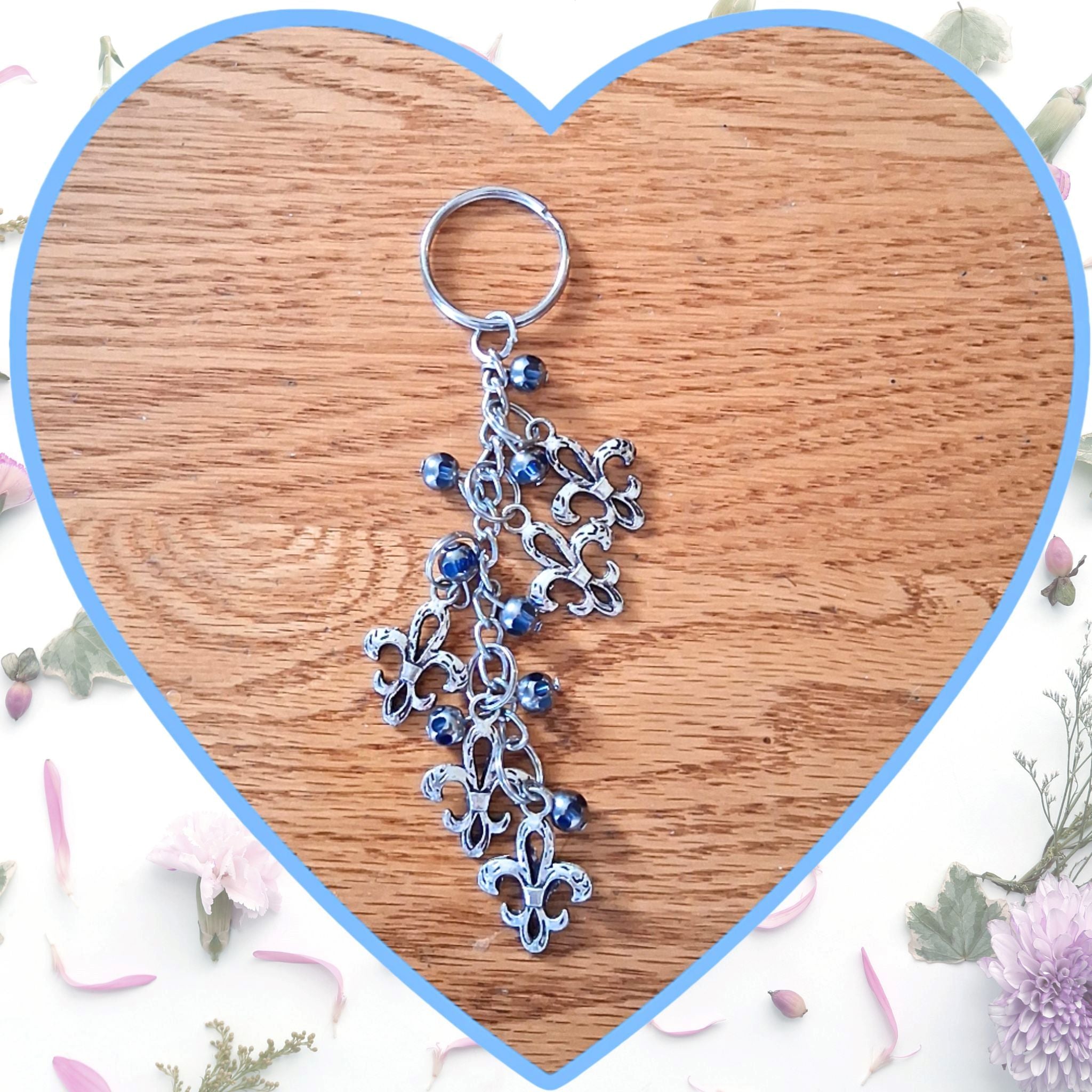Porte-clé Fleur de Lys - Fait Main - Art & Trésorts